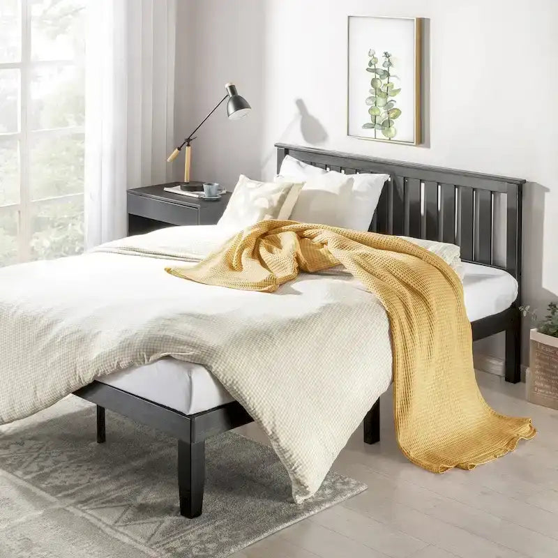 Lit plateforme en bois massif avec tête de lit à panneaux, plusieurs couleurs