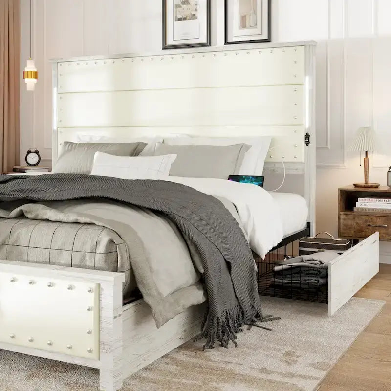 Cadre de lit King Size avec tête de lit rembourrée et 4 tiroirs de rangement, cadre de lit King Size avec station de recharge et éclairage LED